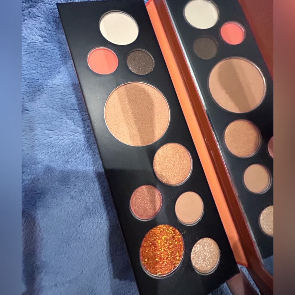 Touch In Sol Fill Up Orange Eyeshadow Pallet